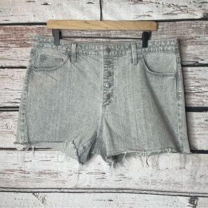 Universal Thread Gray Vintage Midi Denim Shorts Cut Offs Women 16/33R Button Fly